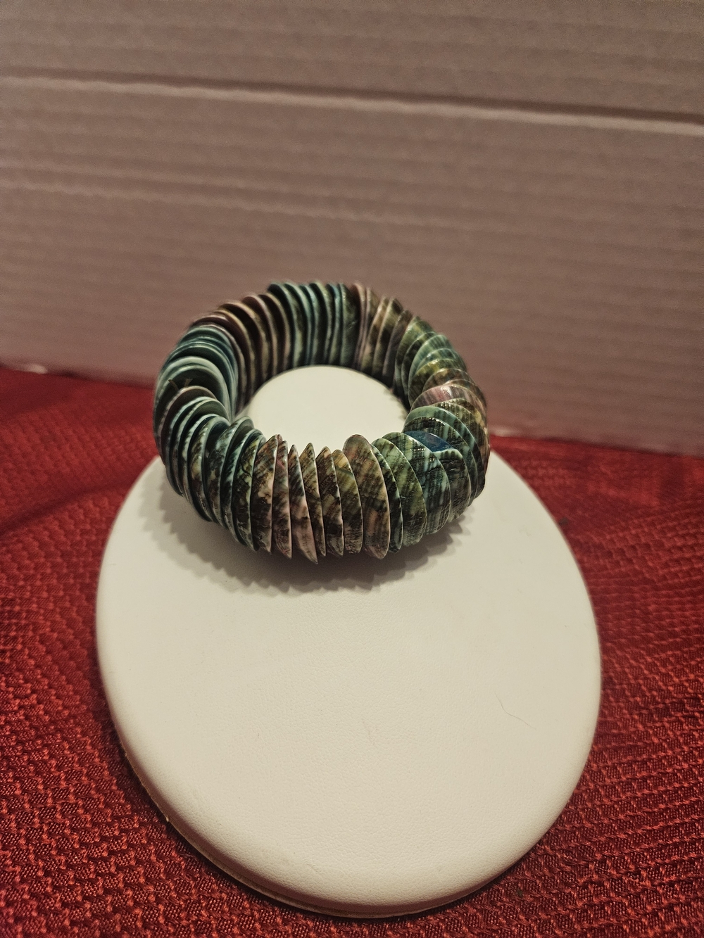 Layered Green Shell Disc Stretch Bracelet